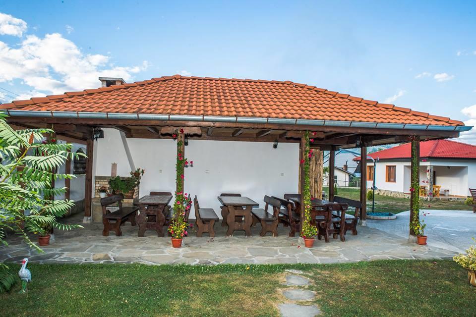 Complex Balkandzhii Apriltsi  Exterior photo